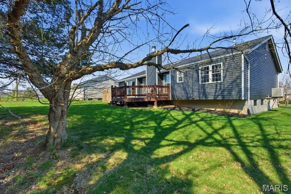 $340,000 | 106 Rockaway Drive, O'Fallon, MO 63368