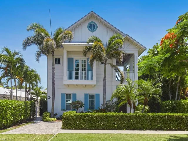 $6,199,000 | 242 2nd Avenue South, Naples, FL 34102