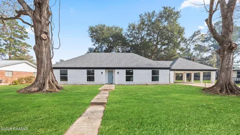$248,000 | 704 Victory Drive, New Iberia, LA 70563