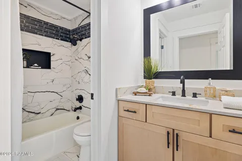 $248,000 | 704 Victory Drive, New Iberia, LA 70563