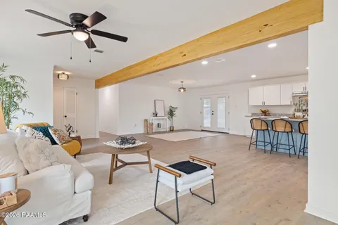 $248,000 | 704 Victory Drive, New Iberia, LA 70563