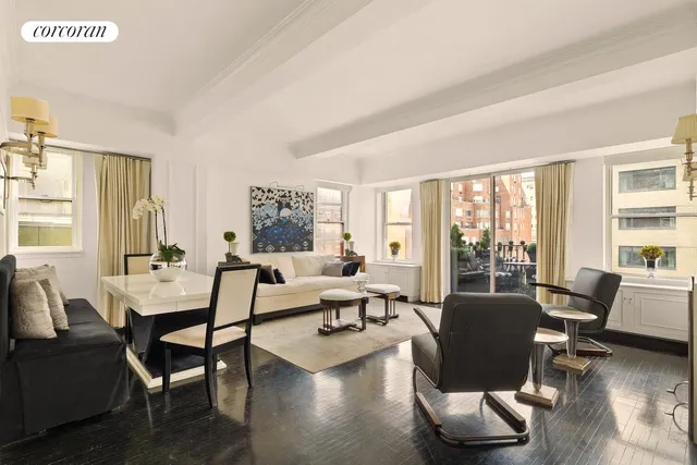 $2,200,000 | 40 East 61st Street, Unit 10B | Lenox Hill