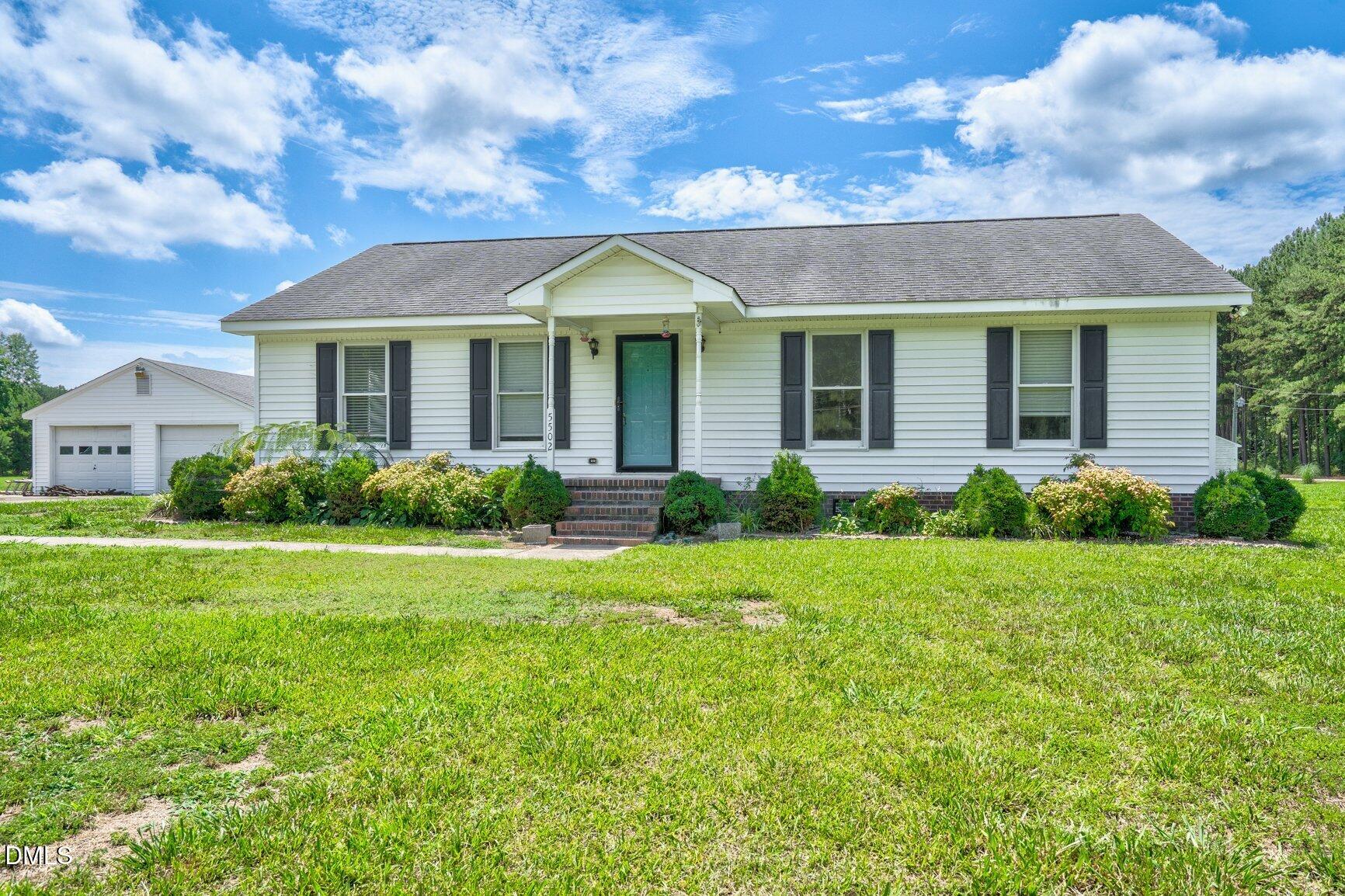 5502 Central Road Wilson, NC 27893 - Photo 4 of 32 003-5502CentralRoad-Wilson-NC-27893-SMAL