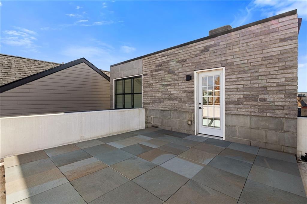 127 1/2 Banner Way Pittsburgh, PA 15201 - Photo 32 of 48 a view of backyard of house