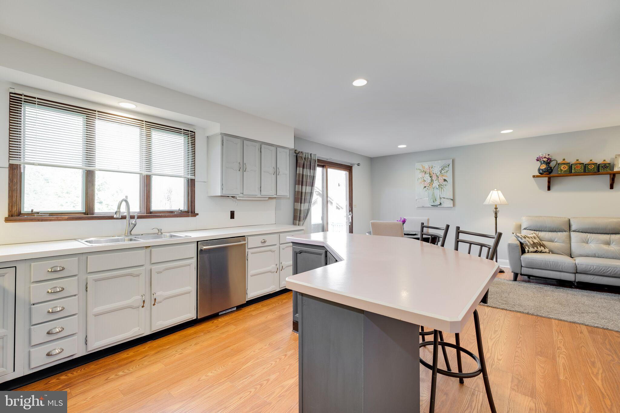 667 Jackson Road Mullica Hill, NJ 08062 - Photo 20 of 69 Eat in kitchen