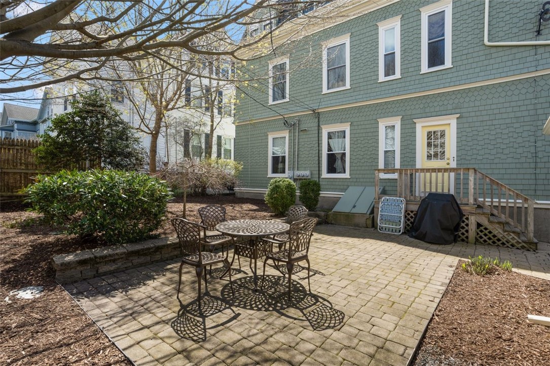 8 Everett Street, Unit 2 Newport, RI 02840 - Photo 25 of 29 Lovely common area patio
