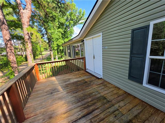 2521 Grays Creek Road Dry Prong, LA 71423 - Photo 5 of 38
