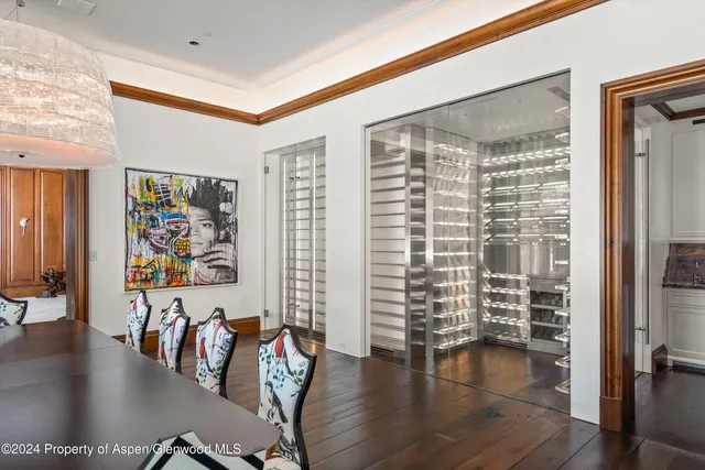 a view of a living room and dining room