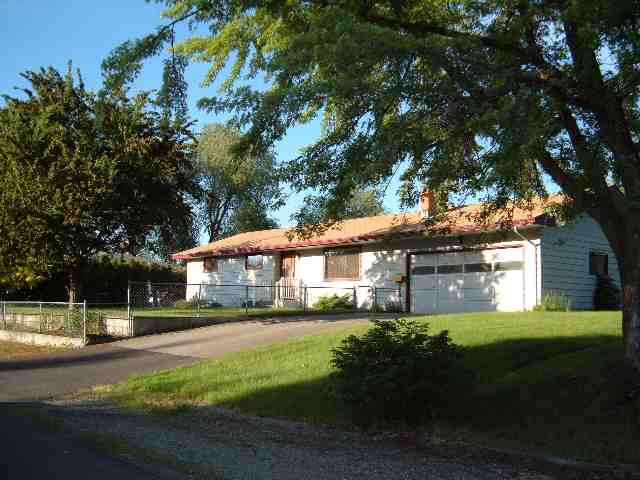 1102 North MacArthur Road Spokane Valley, WA 99206 - Photo 1 of 6