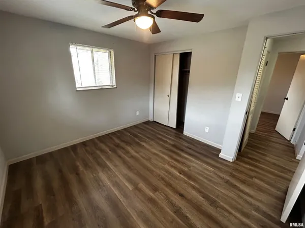 $595,000 | 2613 West Wardcliffe Drive, Peoria, IL 61604