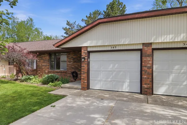 $255,000 | 549 Maryland Avenue Northeast, Unit 2, Grand Rapids, MI 49503