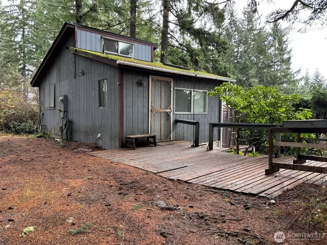 $215,000 | 20 Northeast Saber Drive, Belfair, WA 98528