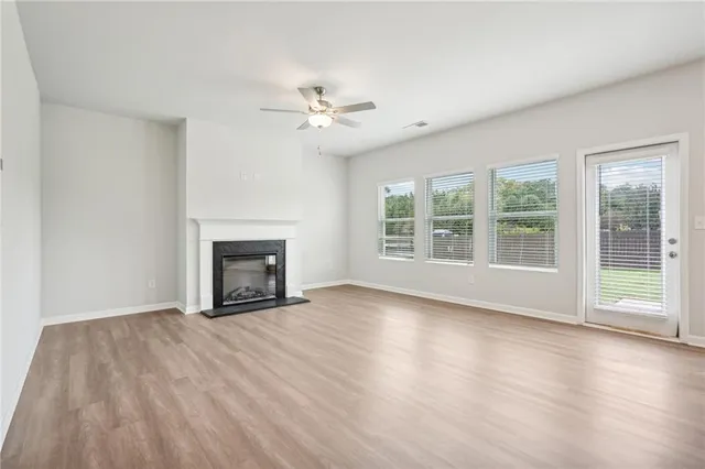 $341,900 | 3041 Viewpark Circle, Conyers, GA 30013