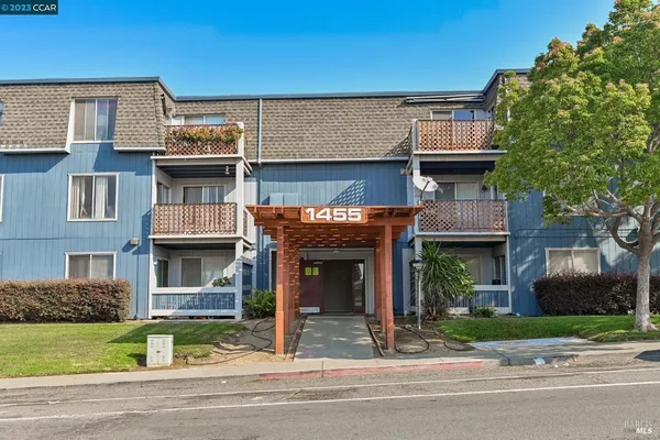 $229,000 | 1455 North Camino Alto, Unit 138, Vallejo, CA 94589