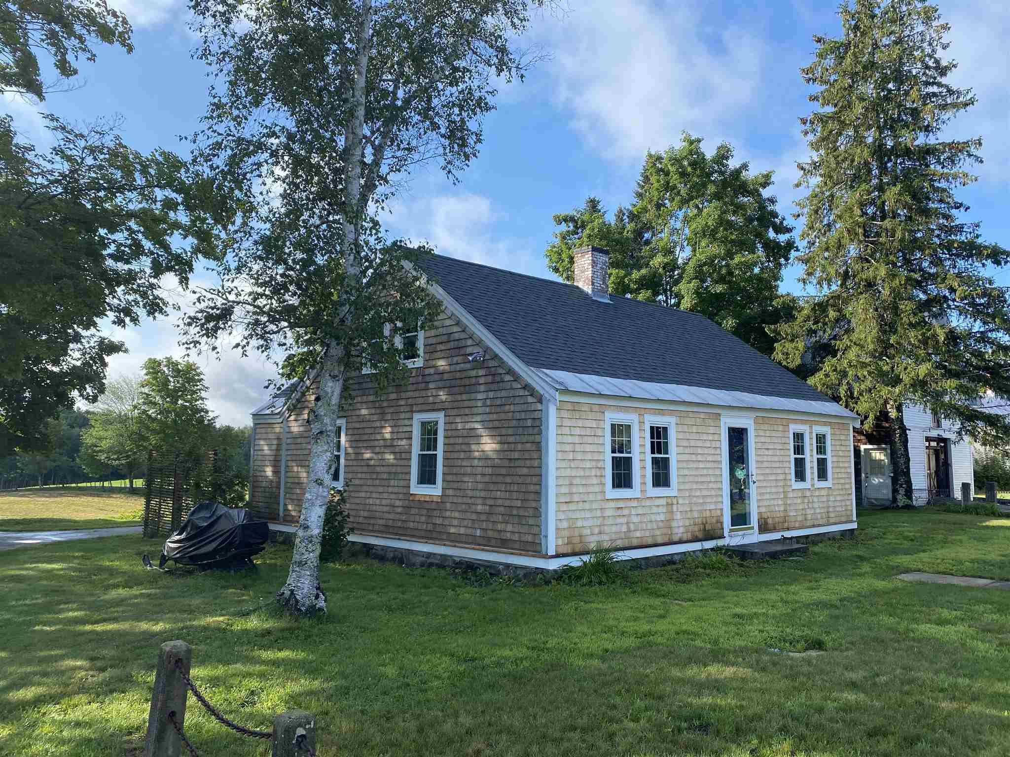 32 Deer Hill Road Tamworth, NH 03817 - Photo 1 of 31 Gallery Image 1