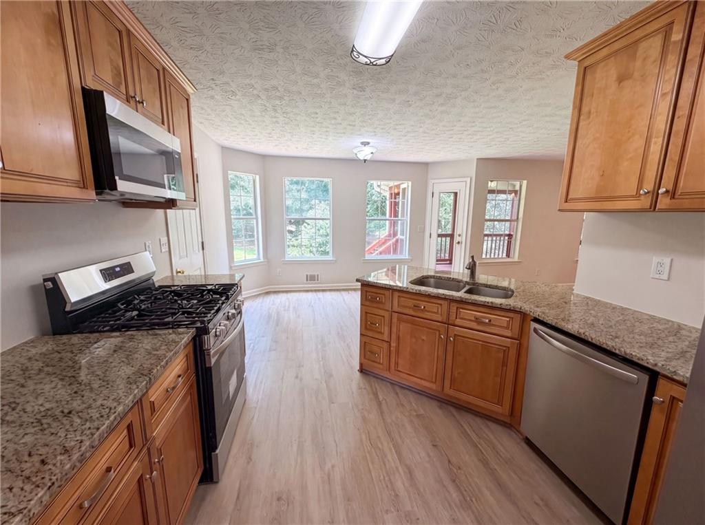 2684 High Point Court Loganville, GA 30052 - Photo 2 of 26