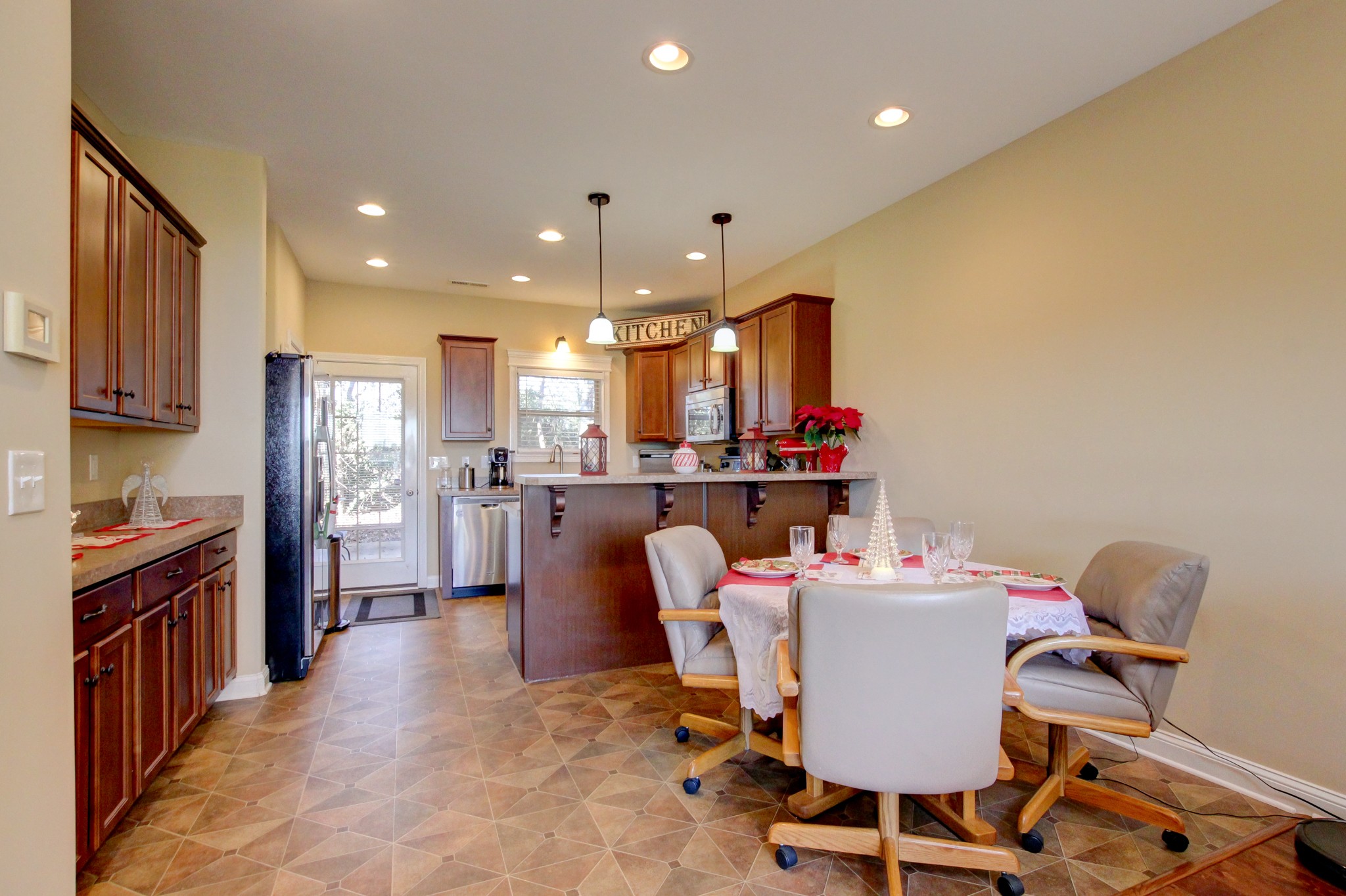 455 Needmore Road, Unit 2 Clarksville, TN 37040 - Photo 15 of 39