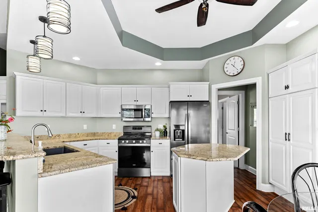 $350,000 | 23 Magrabl Drive, Canton, IL 61520