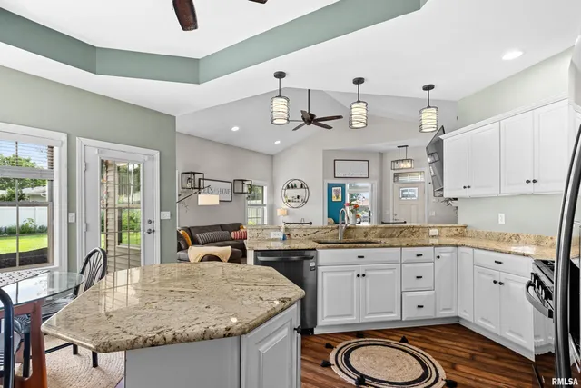 $350,000 | 23 Magrabl Drive, Canton, IL 61520