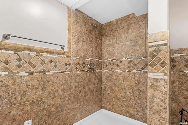 $335,000 | 23 Magrabl Drive, Canton, IL 61520