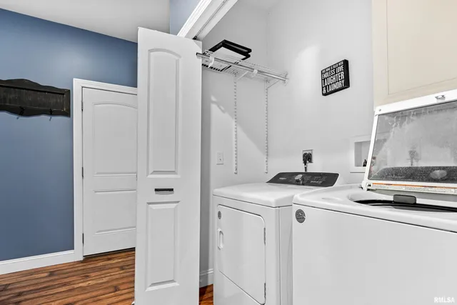 $350,000 | 23 Magrabl Drive, Canton, IL 61520