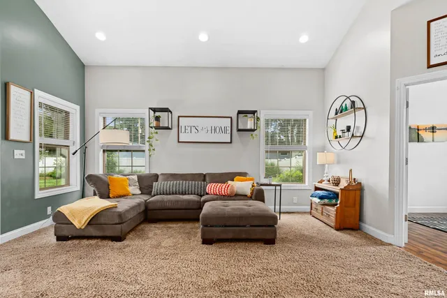 $350,000 | 23 Magrabl Drive, Canton, IL 61520