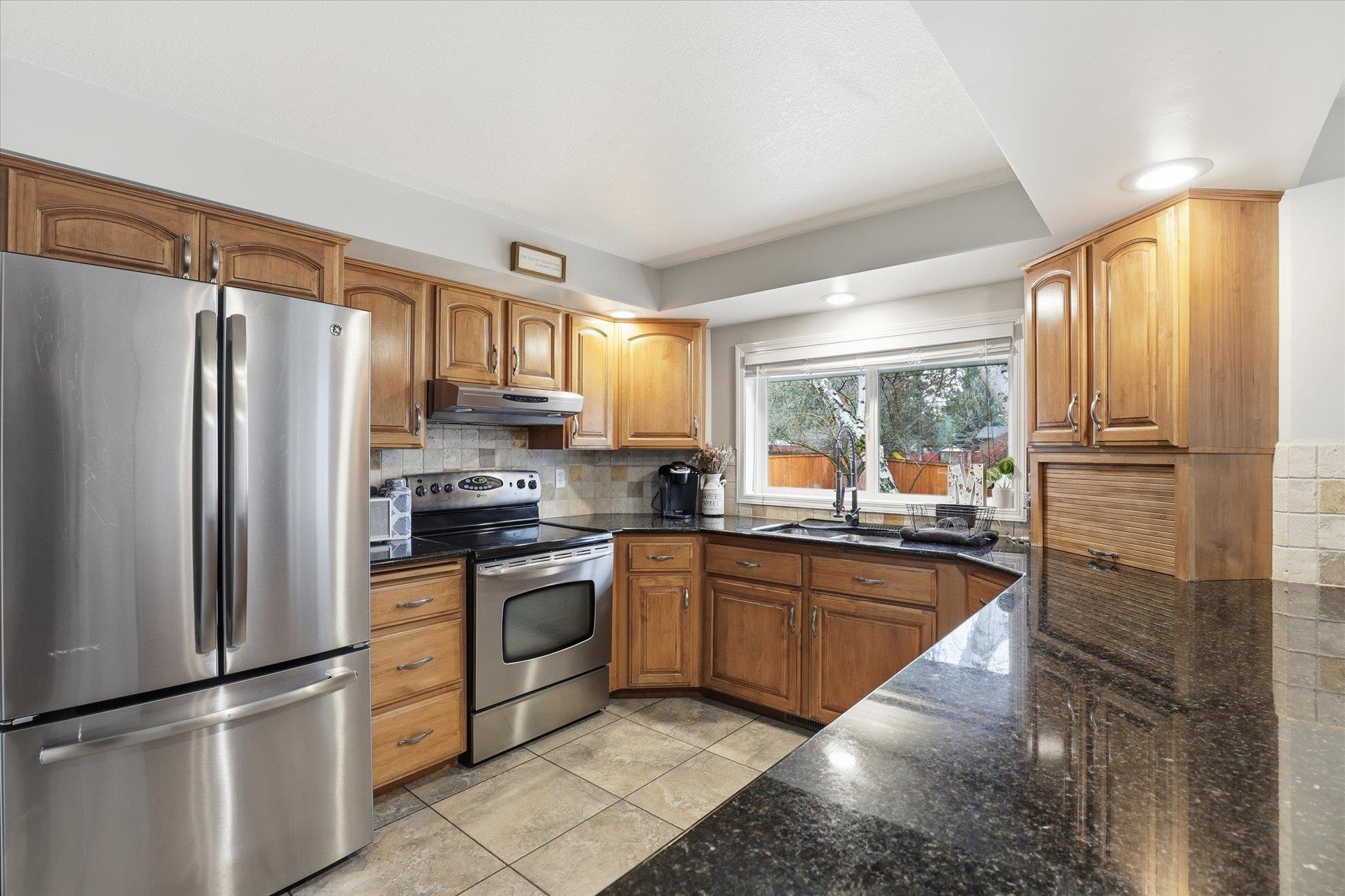 3712 South Morrill Street Spokane, WA 99223 - Photo 6 of 31