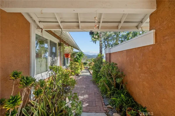 $800,000 | 23149 Cuervo Drive, Valencia, CA 91354