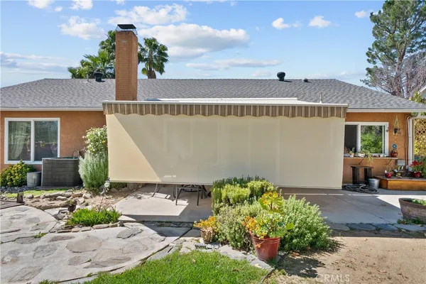 $800,000 | 23149 Cuervo Drive, Valencia, CA 91354
