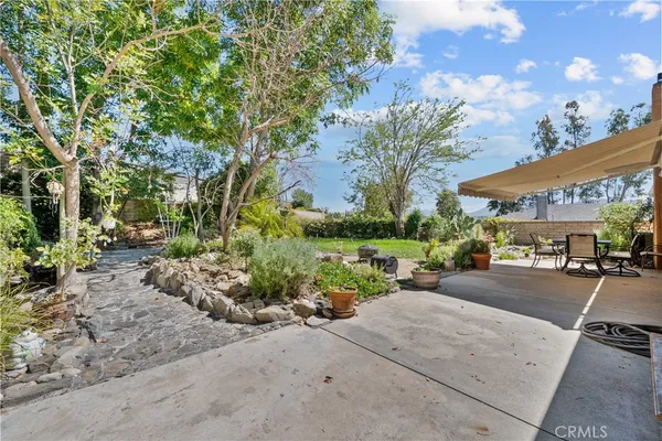 $800,000 | 23149 Cuervo Drive, Valencia, CA 91354