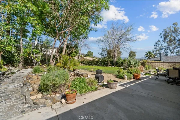 $800,000 | 23149 Cuervo Drive, Valencia, CA 91354