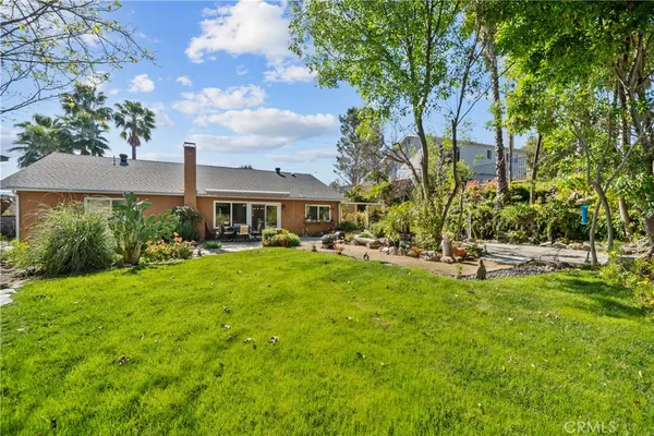 $800,000 | 23149 Cuervo Drive, Valencia, CA 91354