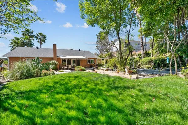 $800,000 | 23149 Cuervo Drive, Valencia, CA 91354