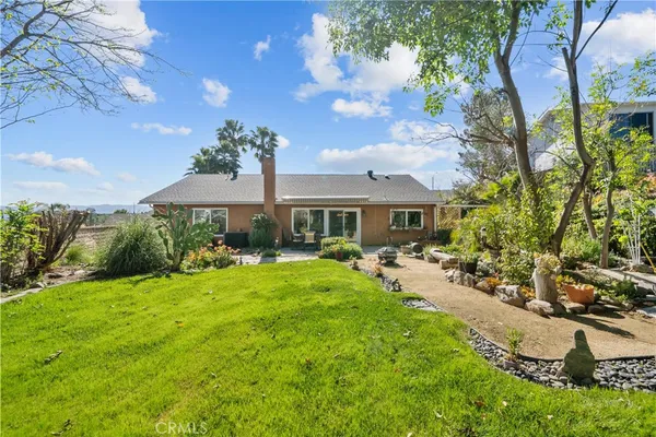 $800,000 | 23149 Cuervo Drive, Valencia, CA 91354