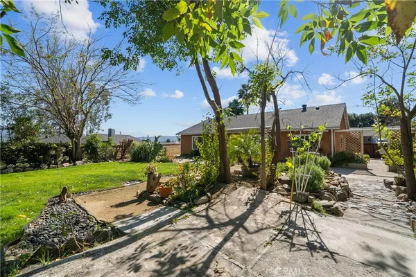 $800,000 | 23149 Cuervo Drive, Valencia, CA 91354