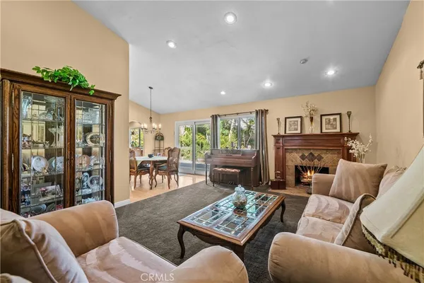 $800,000 | 23149 Cuervo Drive, Valencia, CA 91354