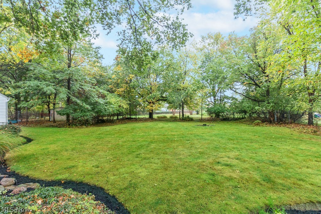 6426 Olde York Road Cleveland, OH 44130 - Photo 33 of 35