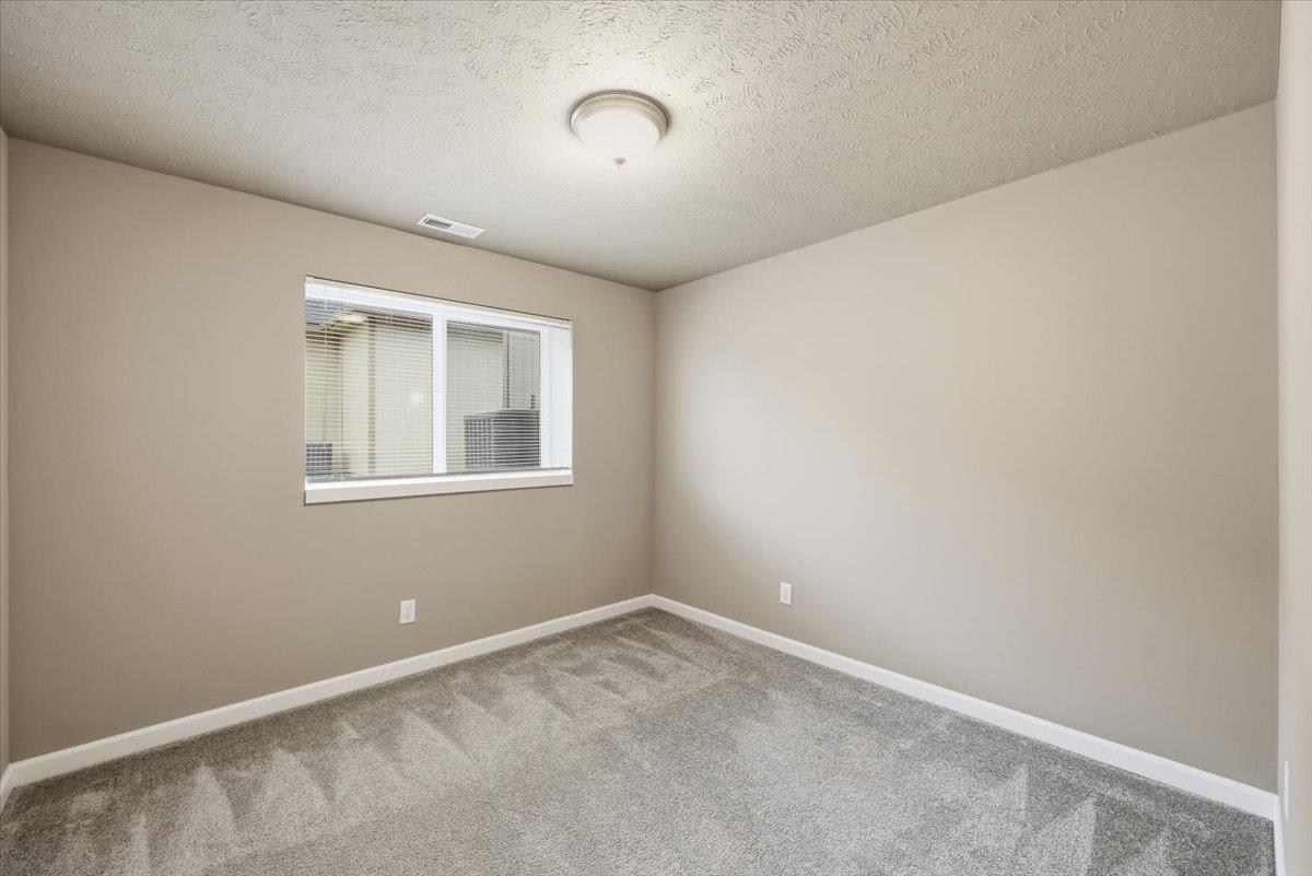 8416 North Summerhill Lane Spokane, WA 99208 - Photo 16 of 20