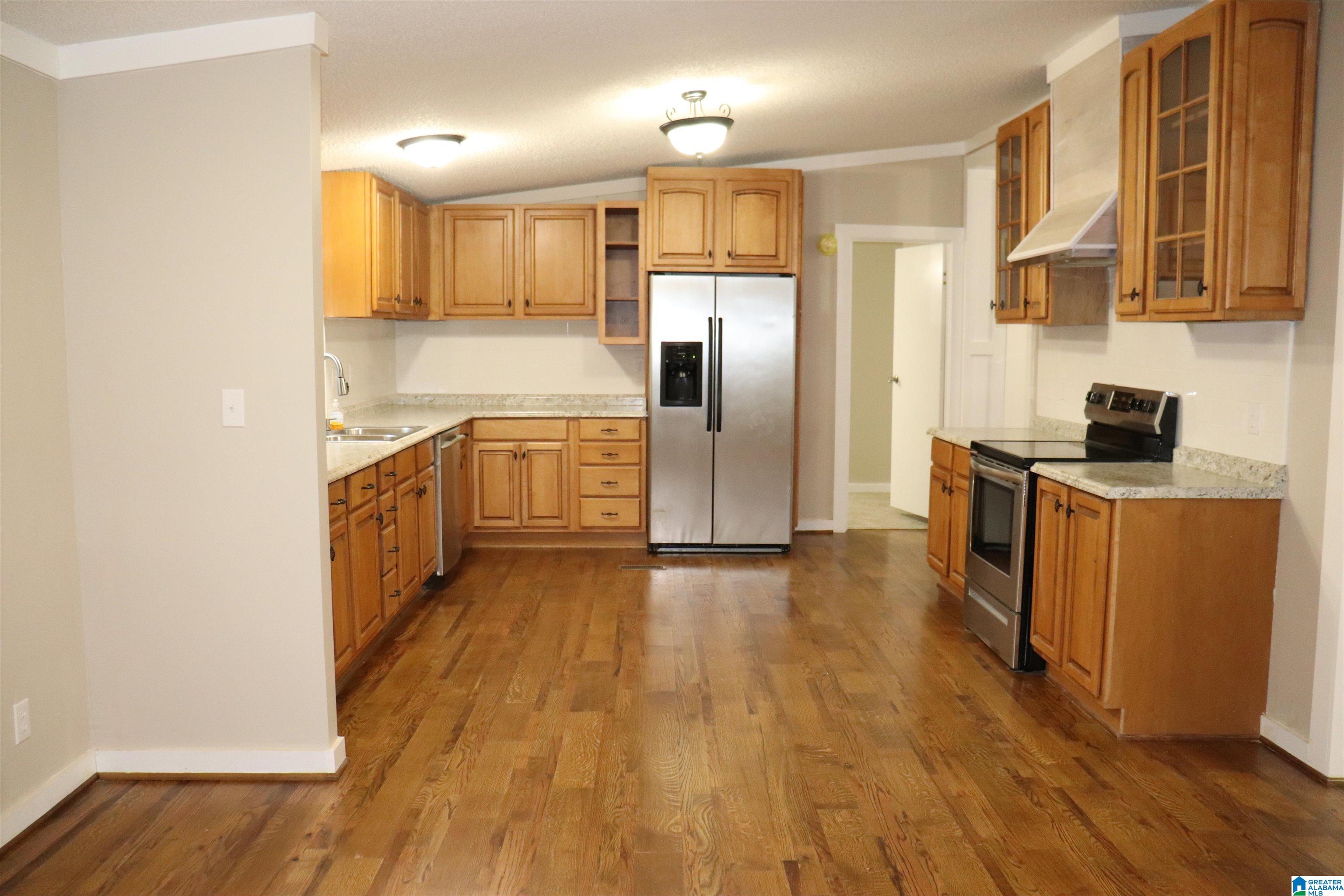 255 Estes Circle Oneonta, AL 35121 - Photo 9 of 27