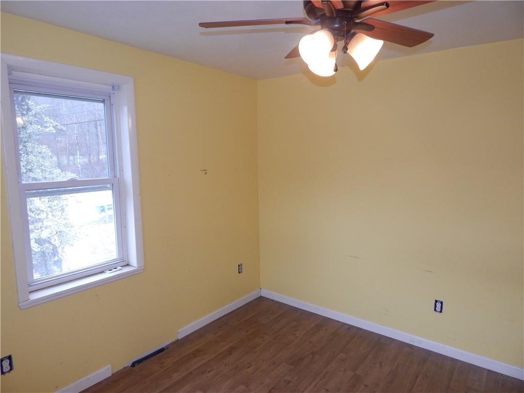 543 Oneida Valley Road Butler, PA 16001 - Photo 25 of 30 a view of empty room with window