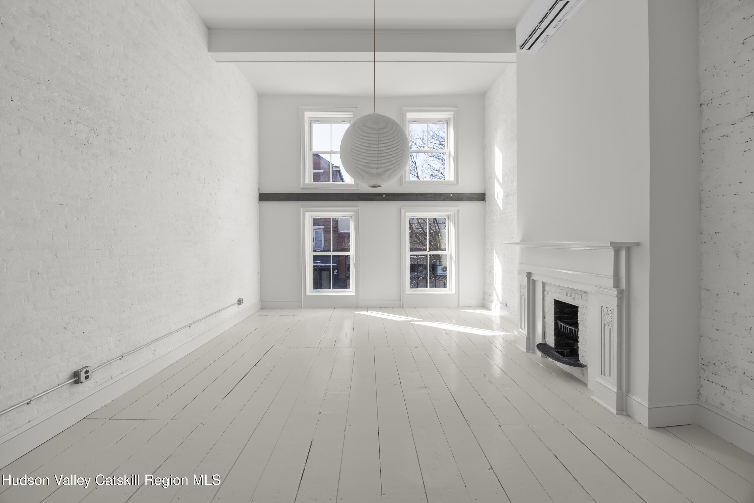 620 Warren Street, Unit A Hudson, NY 12534 - Photo 4 of 11 7Y3A3379