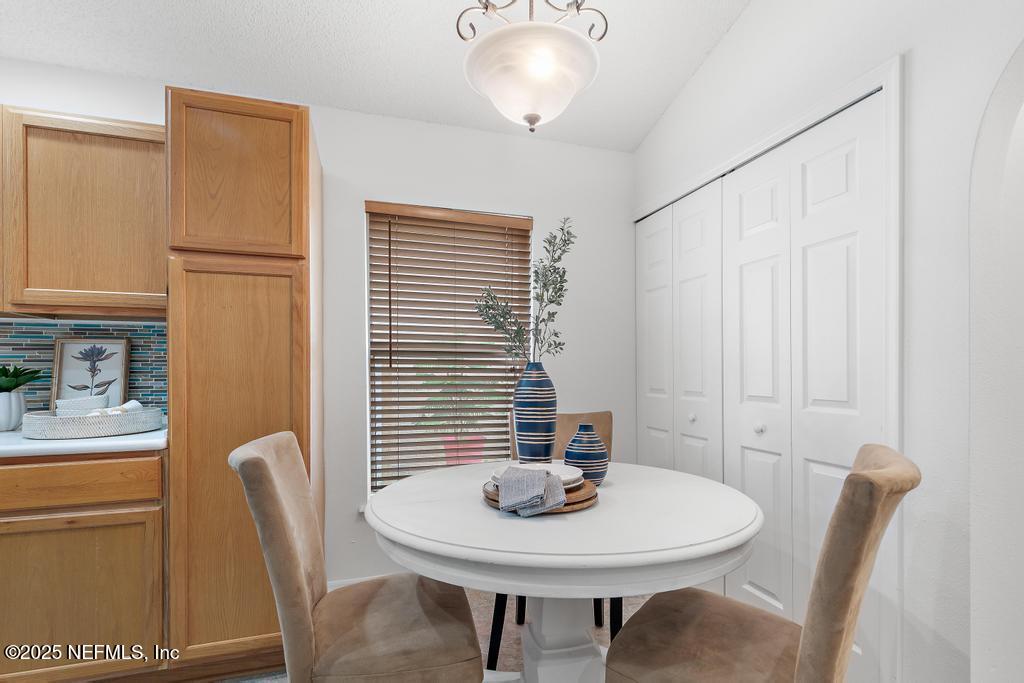83 Reeding Ridge Drive East Jacksonville, FL 32225 - Photo 23 of 44 83 Reeding Ridge Dr E staged-25