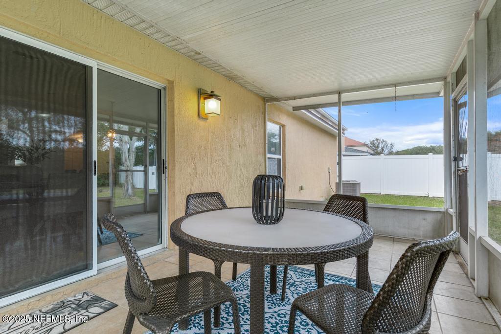 83 Reeding Ridge Drive East Jacksonville, FL 32225 - Photo 37 of 44 83 Reeding Ridge Dr E staged-35