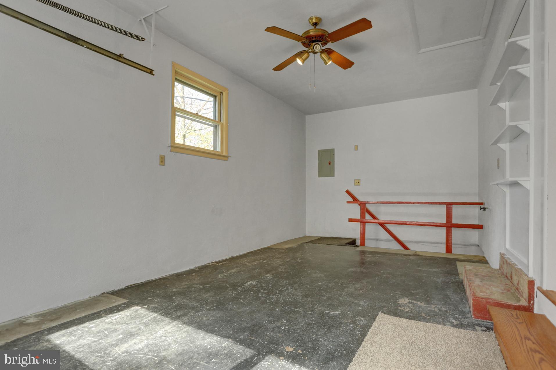 277 Mountain View Road Reading, PA 19607 - Photo 22 of 35