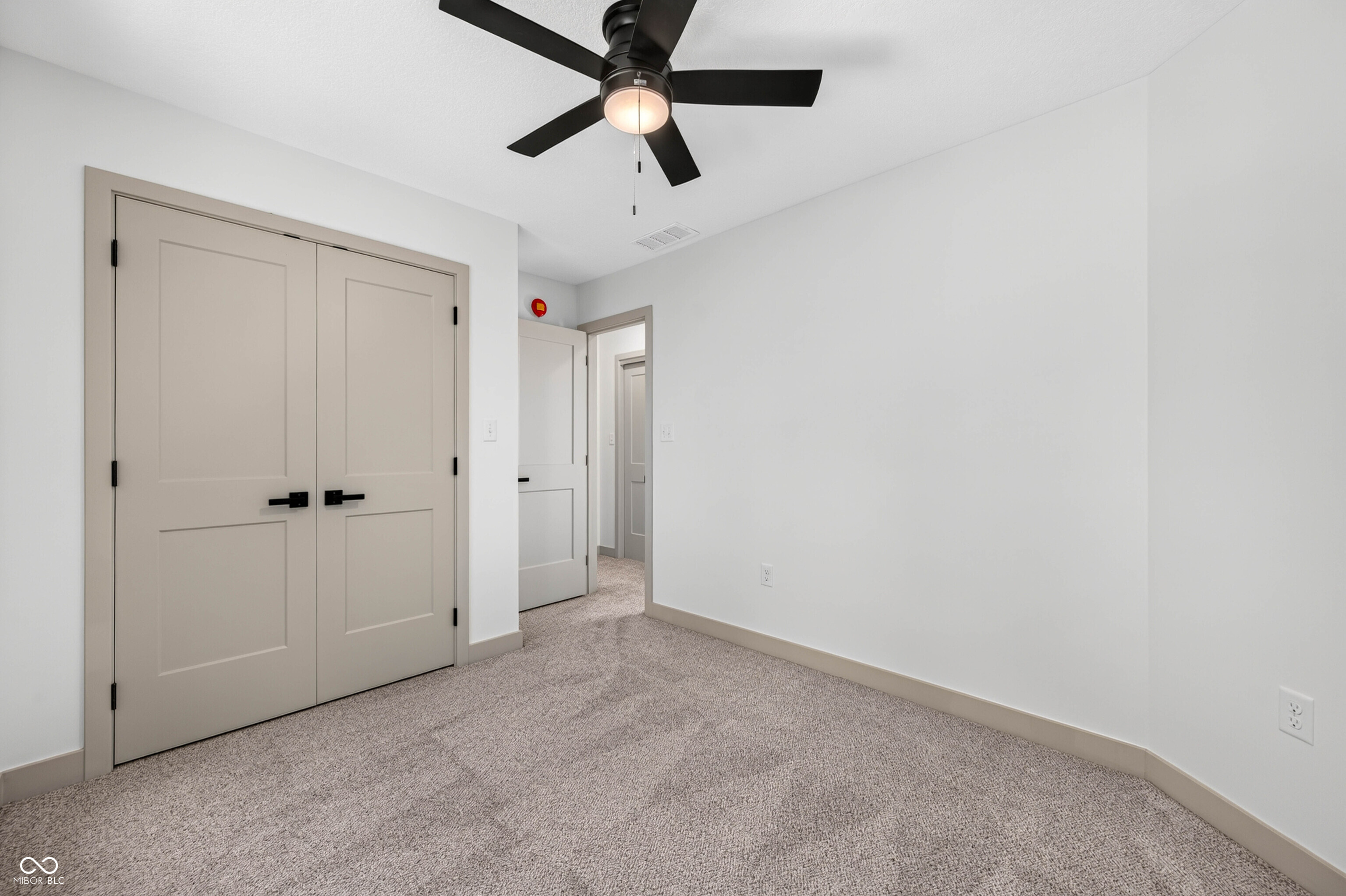 41 South Beatty Street Columbus, IN 47201 - Photo 49 of 69