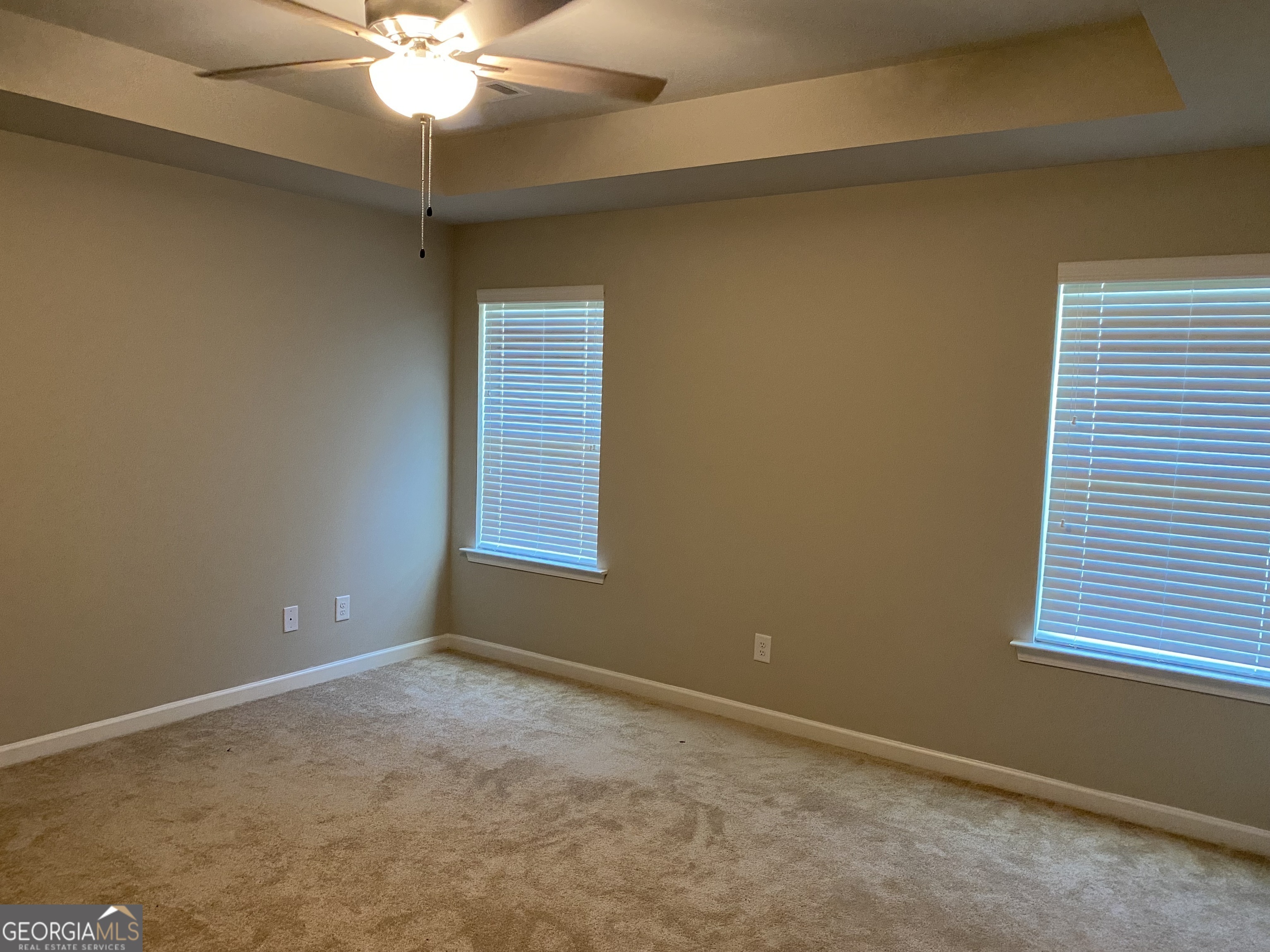 216 Finley Drive Commerce, GA 30529 - Photo 13 of 22 a view of an empty room with a window