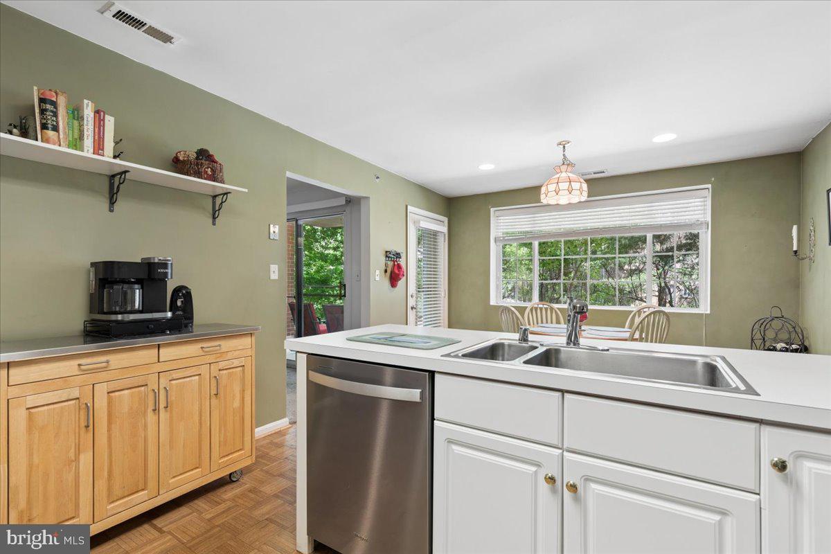 402 Rockfleet Road, Unit 102 Lutherville-Timonium, MD 21093 - Photo 21 of 47