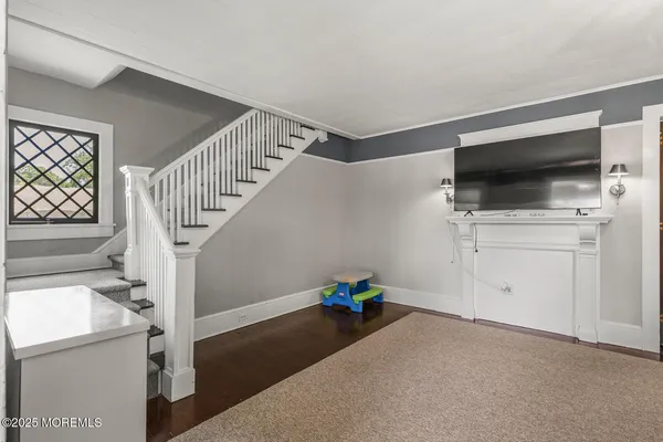 a view of hallway with washer and dryer