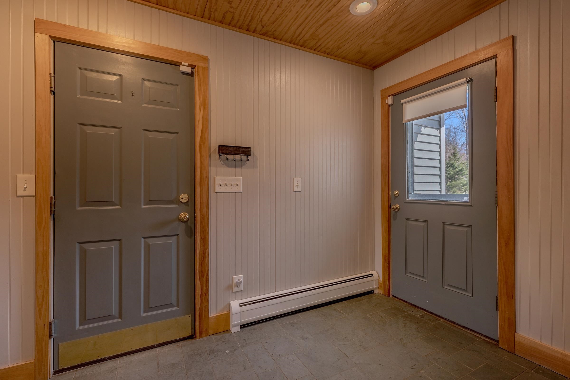 360 Mending Walls Road Manchester, VT 05255 - Photo 22 of 51