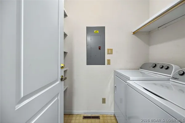 $375,000 | 5088 Summerset Circle, Unit D3, Osage Beach, MO 65065